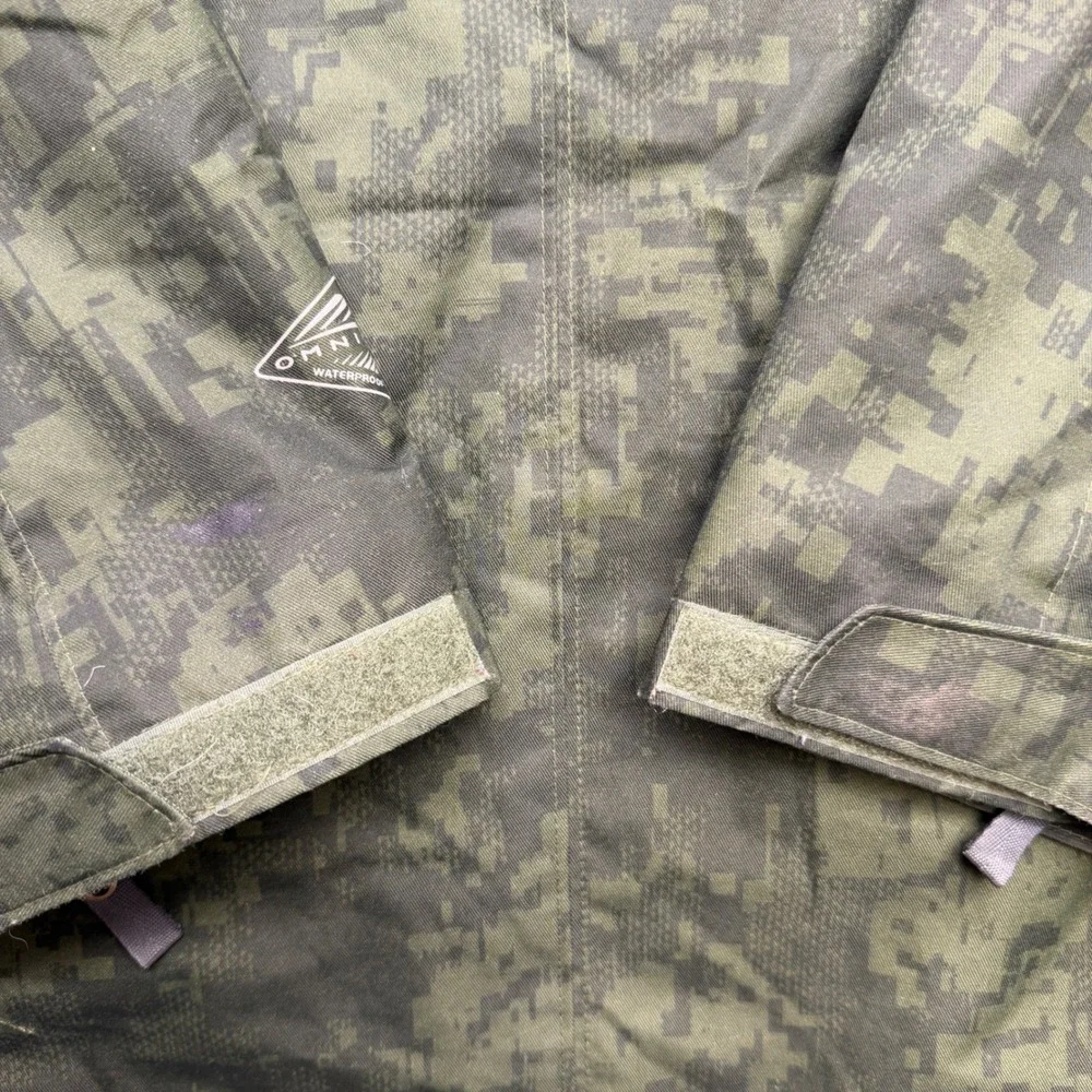 Columbia Omni-Tech Interchange Jacket Mens Large Green Digital Camo Waterproof